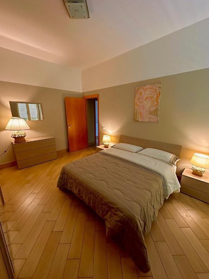 Nobile Dimora Apartment เนเปิลส์ ภายนอก รูปภาพ